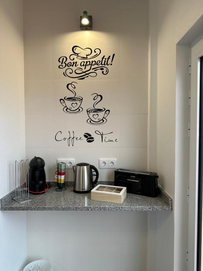 Paradise Apartments II Санта Круз да Флорес Екстериор снимка